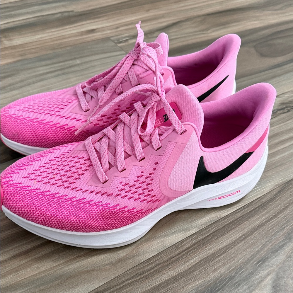 Nike Women's Pink Zoom Sneakers